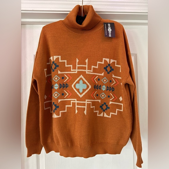 Aztec Sweater - Picture 1 of 3